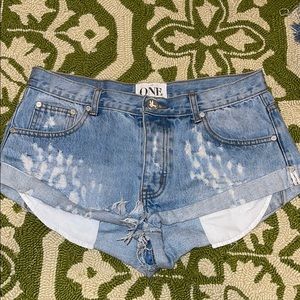 One teaspoon shorts